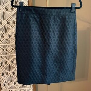 J. Crew Pencil Skirt Size 2 black dots on black